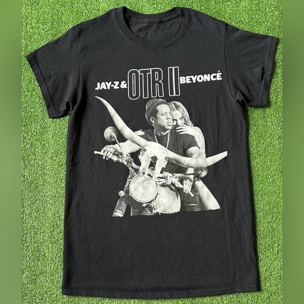 Beyoncé Jay Z OTR II Tour 2018 Double Sided T Shirt Womens